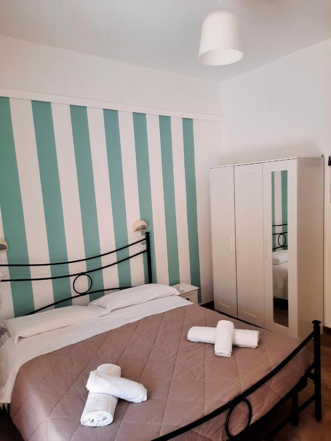 Hotel La Dolce Vita Ріміні Екстер'єр фото