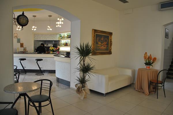 Hotel La Dolce Vita Ріміні Екстер'єр фото